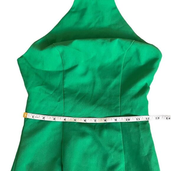 Revolve NBD Sugar Pine Bodycon in Kelly Green - Picture 7 of 15